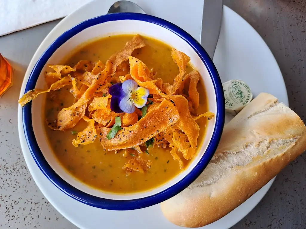 Oshi Agarwal_Five The Beach_Clevedon_Bewertung