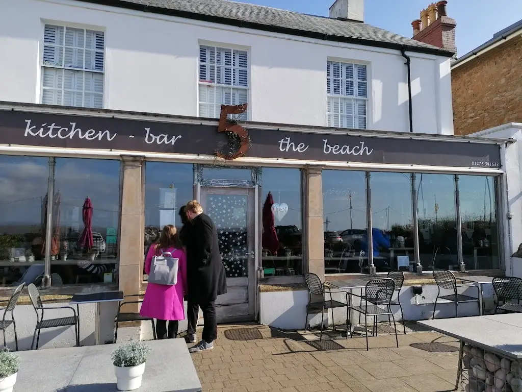 Five The Beach_Clevedon_slider_image_1