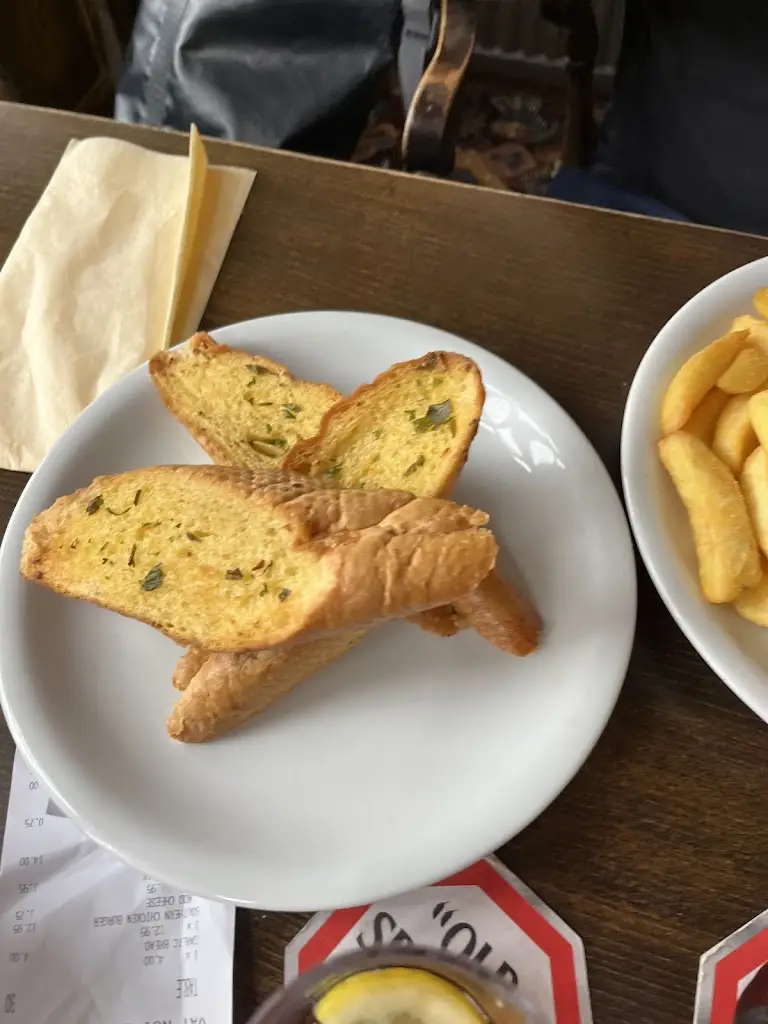 Menu_The Moon & Sixpence_Clevedon_image_8