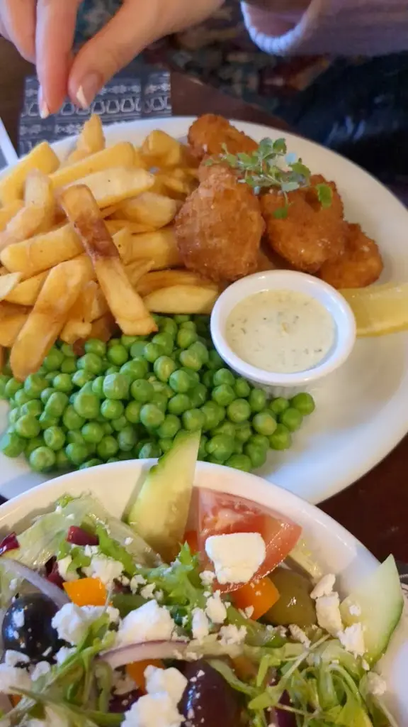 The Moon & Sixpence_Clevedon_slider_image_2