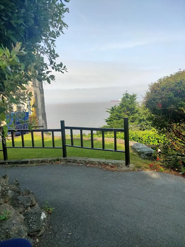 garry john mills_The Terrace_Clevedon_review