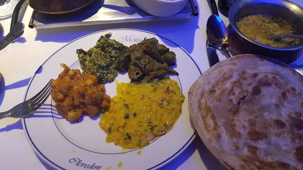 Monsoon_Clevedon_slider_image_2