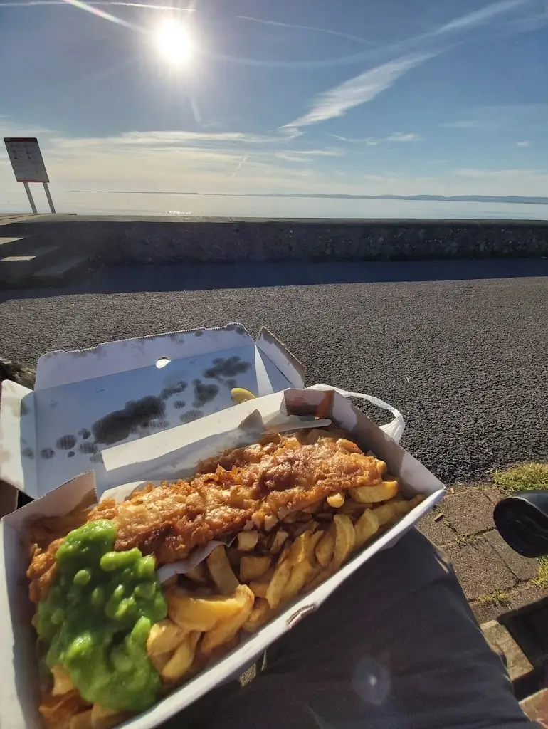 Lee_Smart Fish Bar_Clevedon_review
