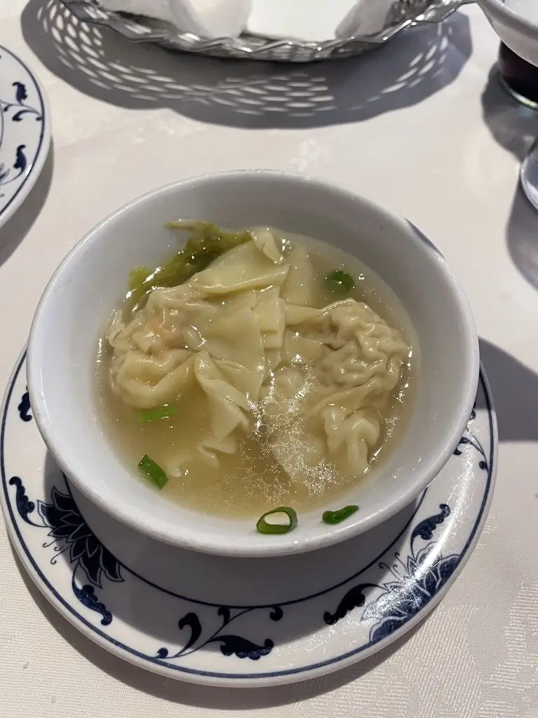 Josh Lee_Beijing Restaurant_Addlestone_review