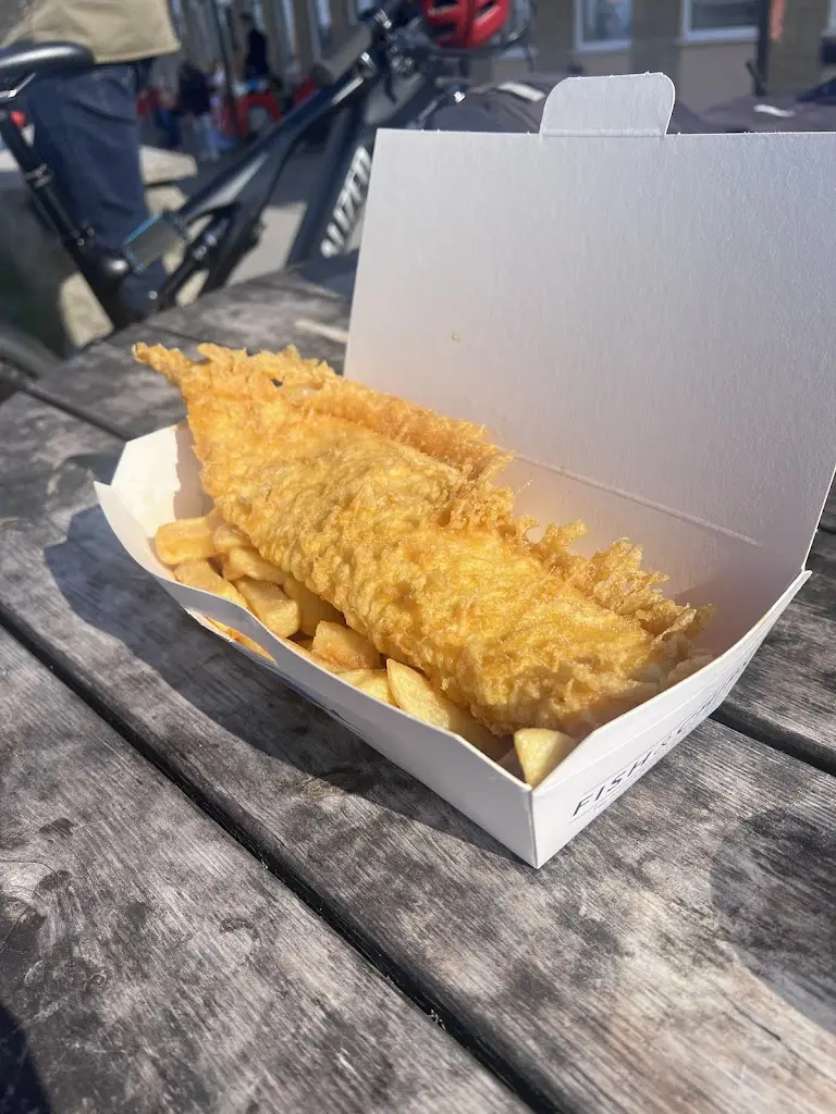 Clevedon Beach Fish & Chips_Clevedon_slider_image_3