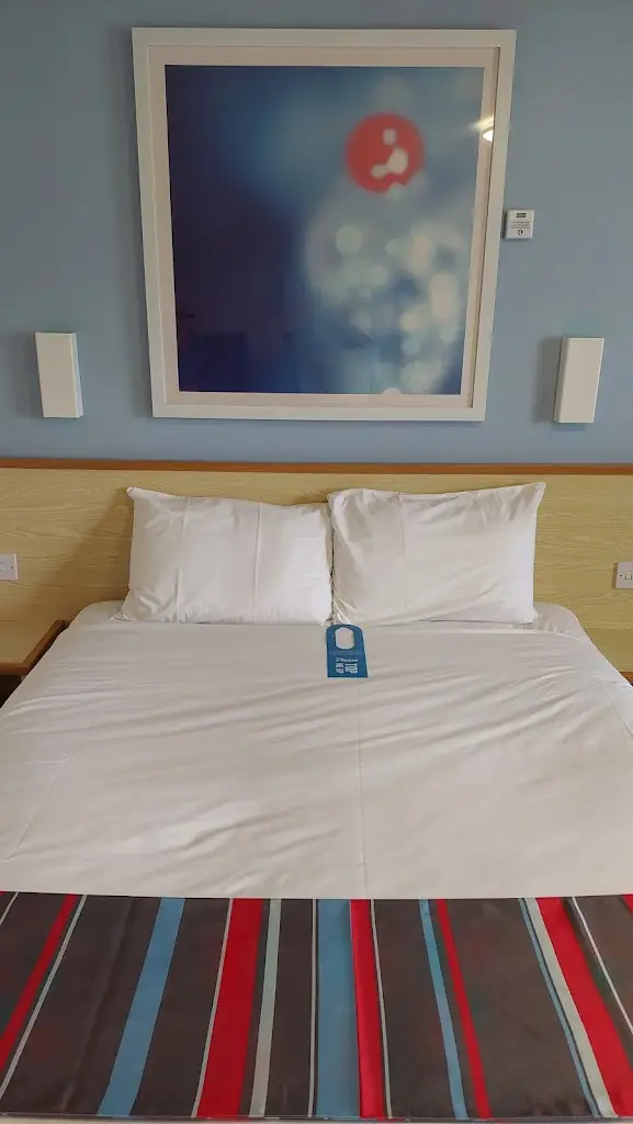 Jürgen Heilig_Travelodge Grantham South Witham_Corby Glen_review