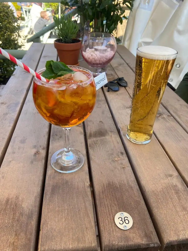 Menu_The Greyhound Inn_Corfe Castle_image_7