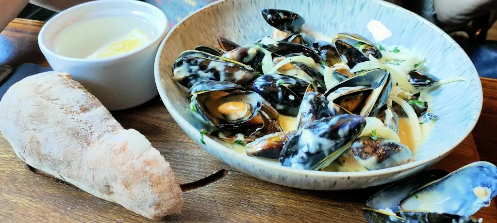 Menu_Staff Of Life Inn_Cornholme_immagine_8