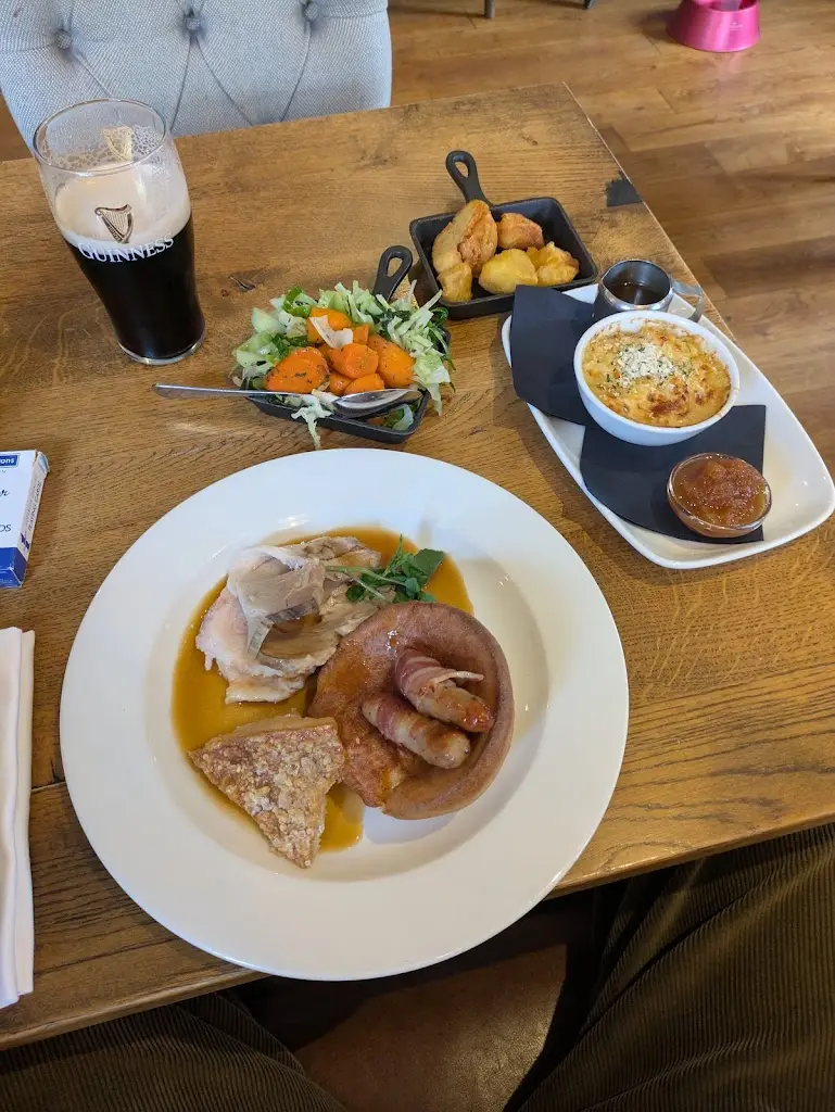 Josh R_The White Oak_Cookham_review