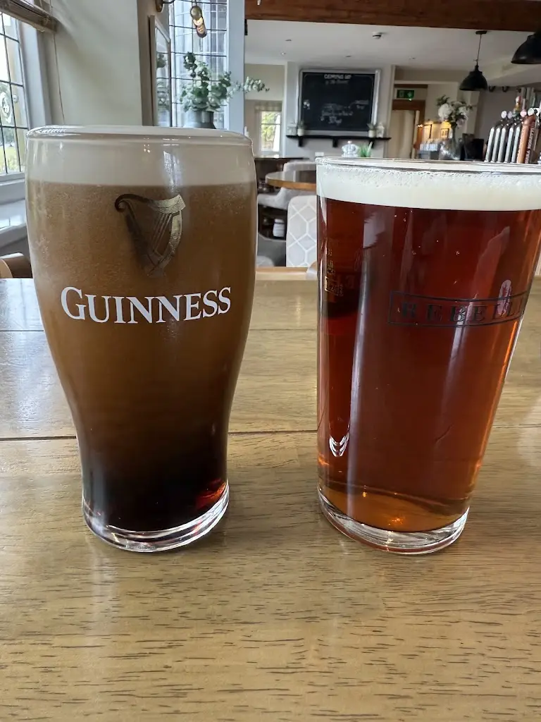 The Crown of Cookham_Cookham_slider_image_2