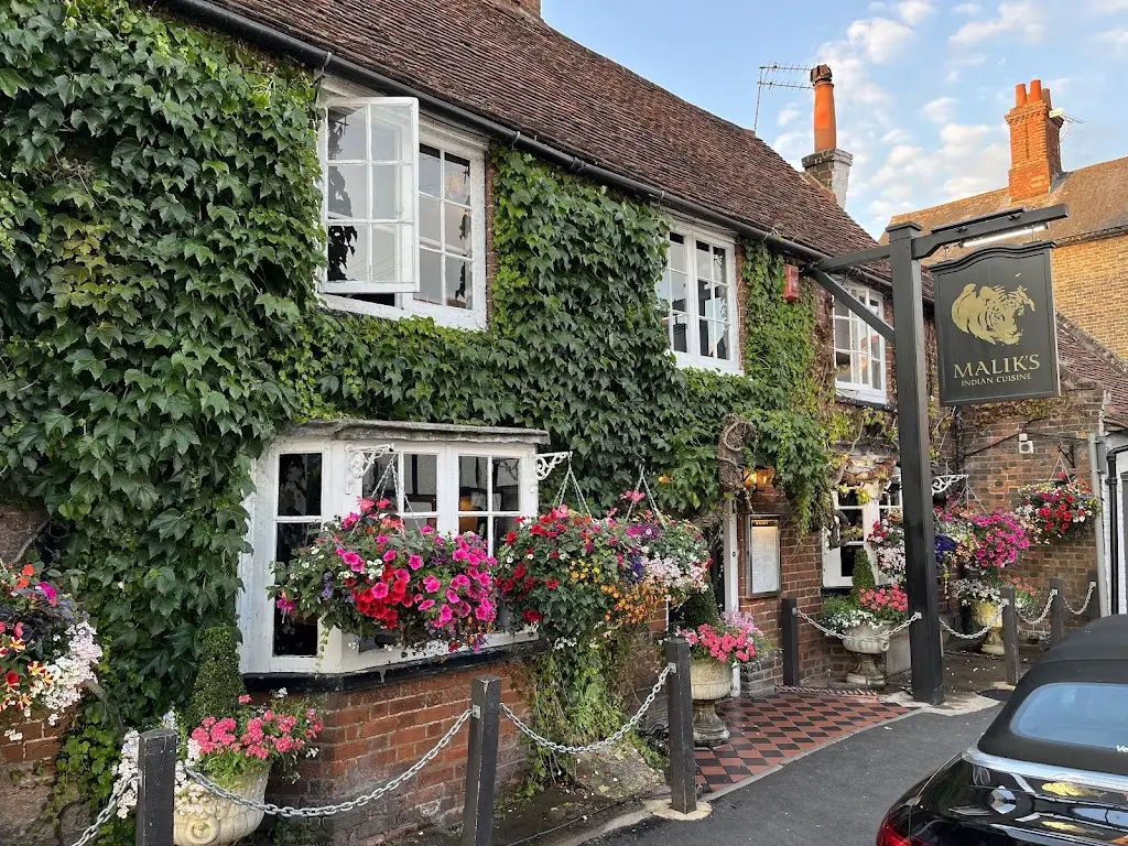 Malik's - Indian Restaurant Cookham_Cookham_slider_image_3