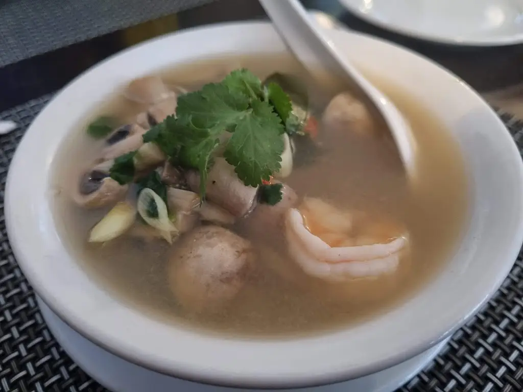 Menu_Anong Thai_Cookham_image_5