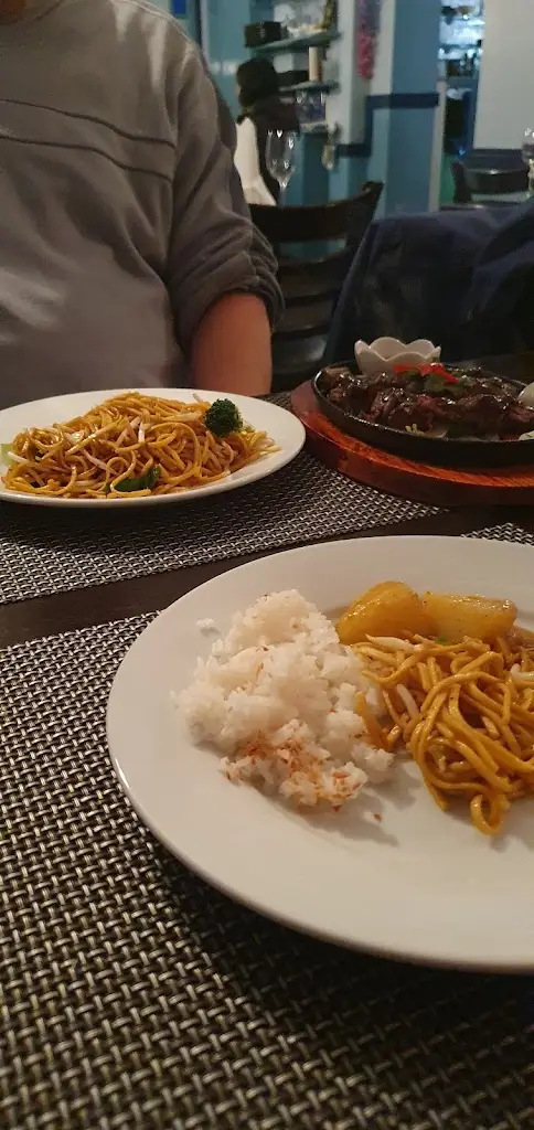 Menu_Anong Thai_Cookham_image_8