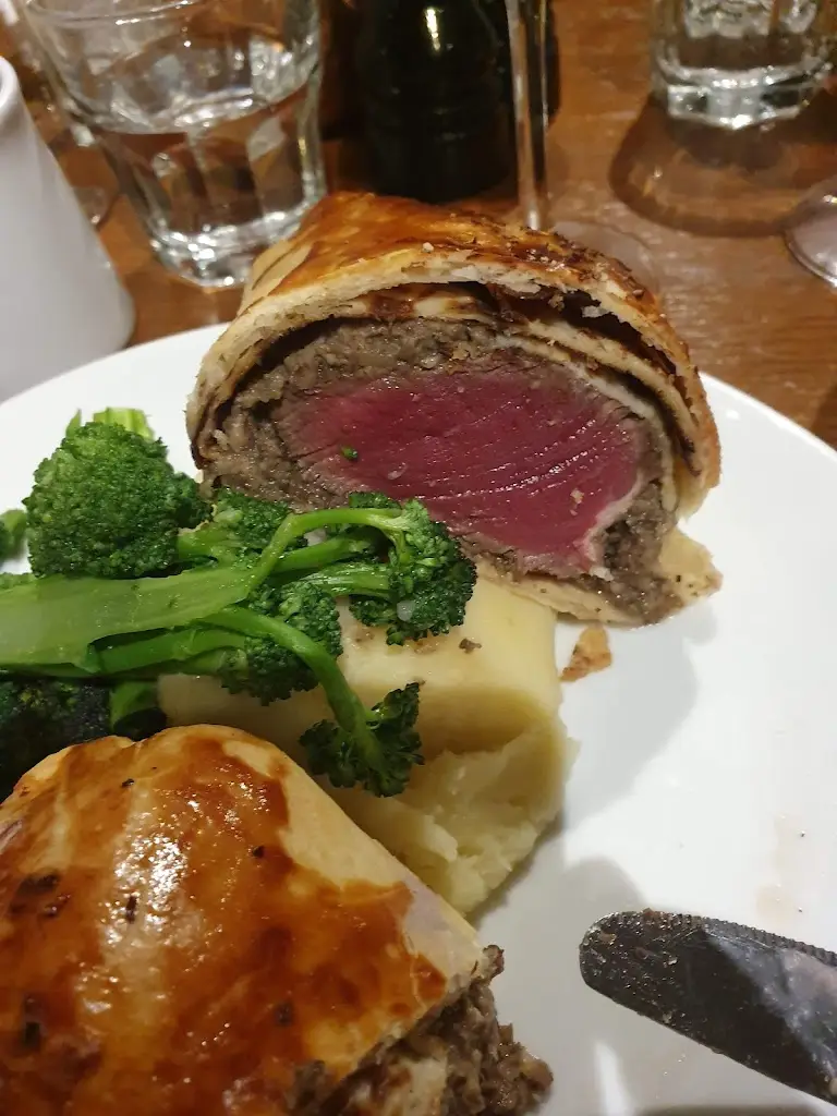 Menu_The Boathouse at Boulters Lock_Cookham_image_9