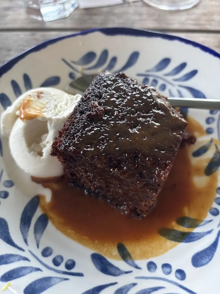 Ryan_The Boathouse at Boulters Lock_Cookham_review