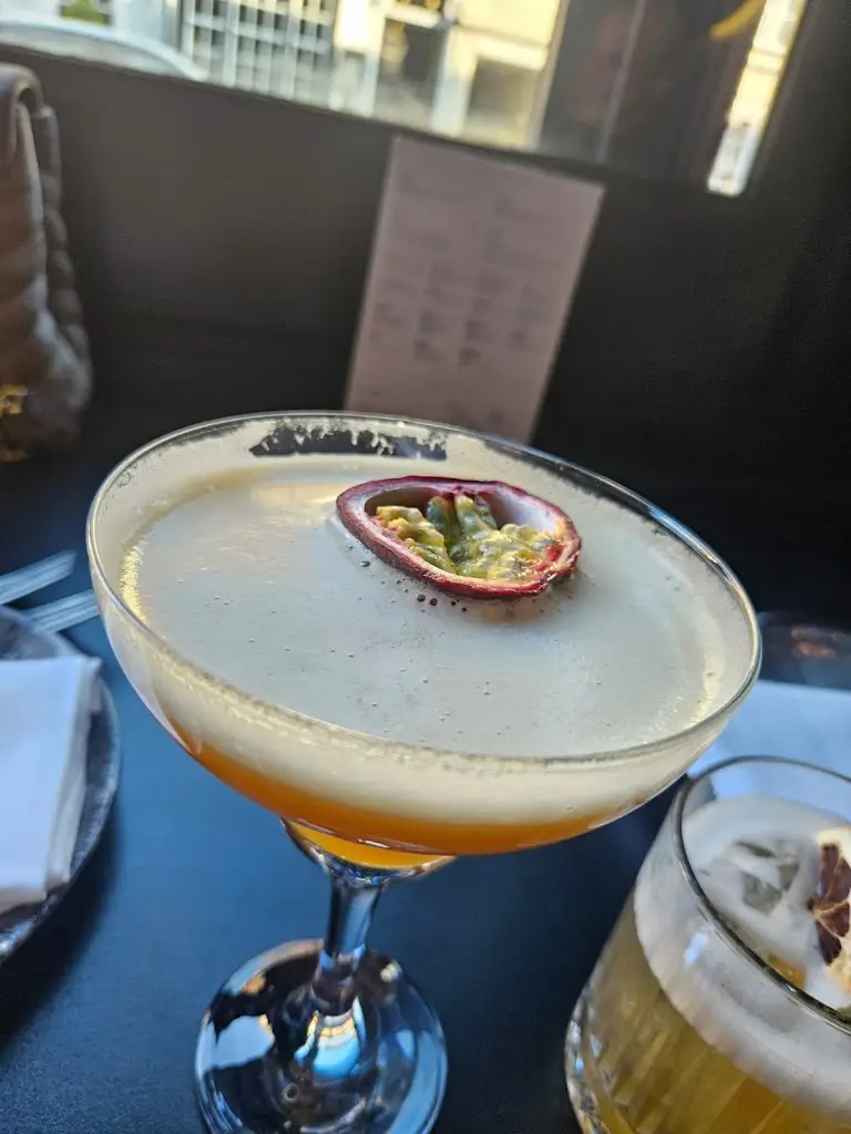 Paul Sunbed_Lavvin_Cookham_review