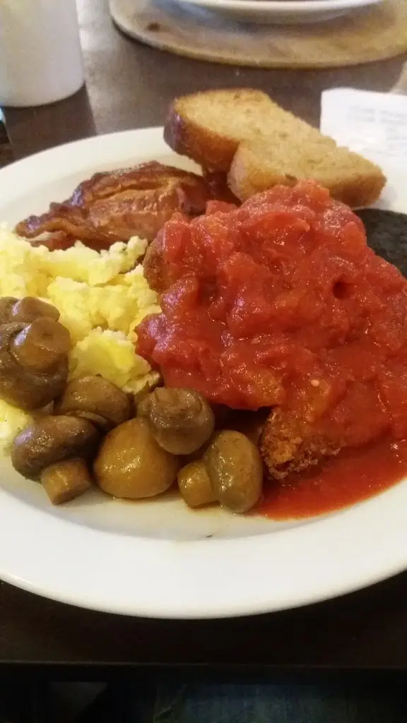 Menu_The Island Pool_Cookley_image_6