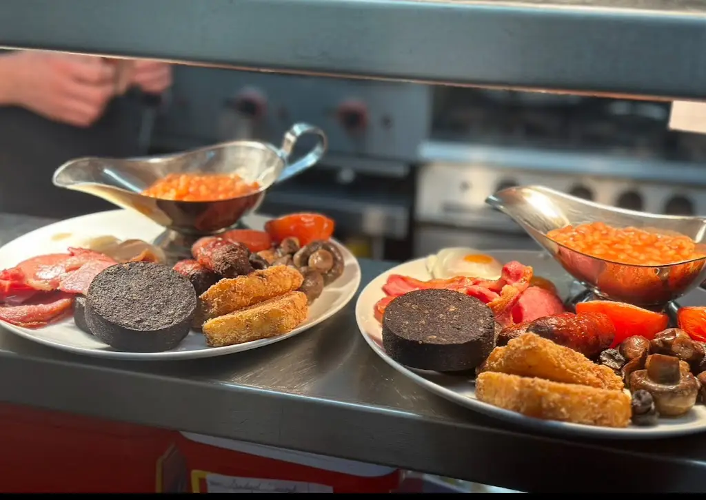 The Island Pool_Cookley_slider_image_3