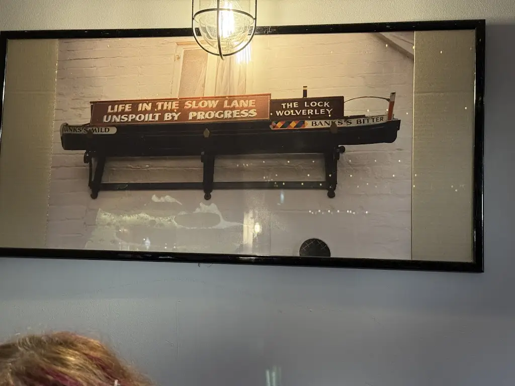 Meredydd Jones_The Lock Inn and Old Smithy Tearoom_Cookley_review