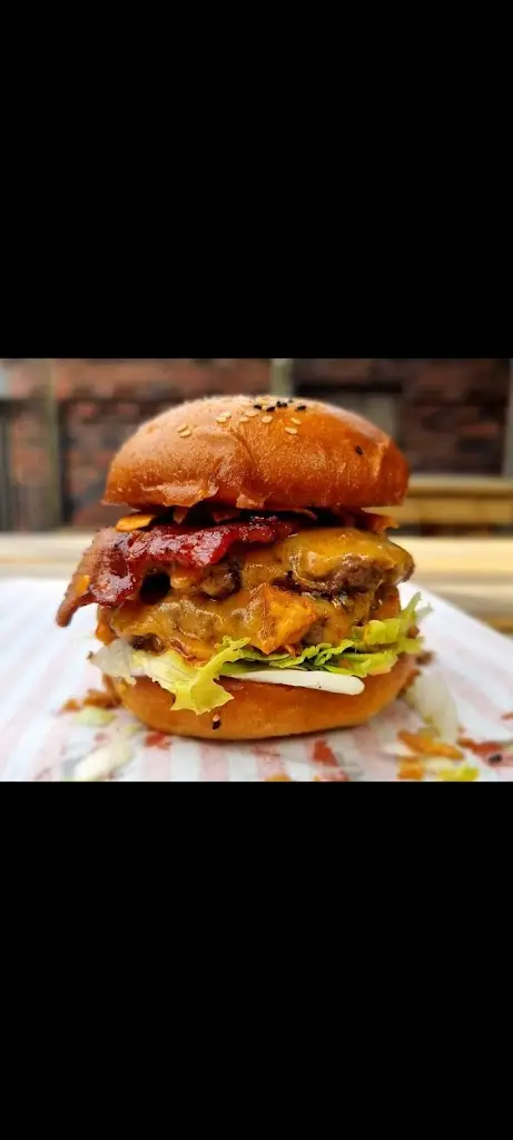 Smash My Patty@ The Cavalier restaurant in Cookley