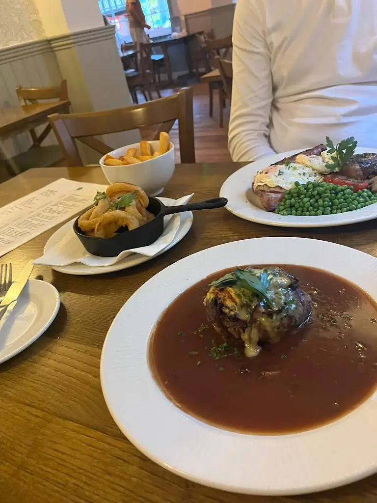 Menu_Bay Tree Restaurant_Cookley_image_8