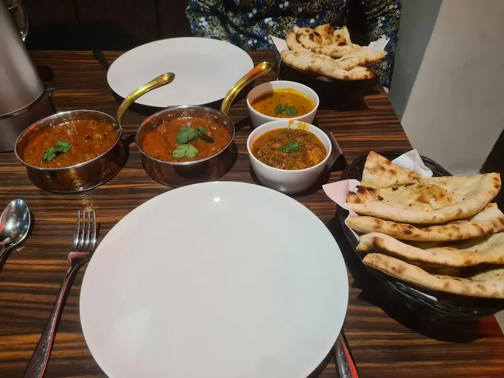 Menu_Chefs Kitchen Indian Restaurant_Cookley_image_4