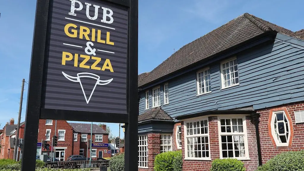 Land Oak restaurant in Cookley