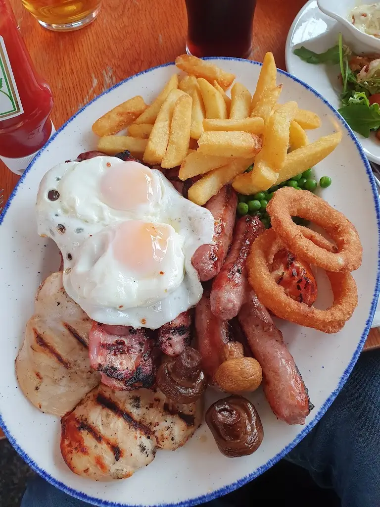 Menu_Three Crowns & Sugar Loaf_Cookley_image_4