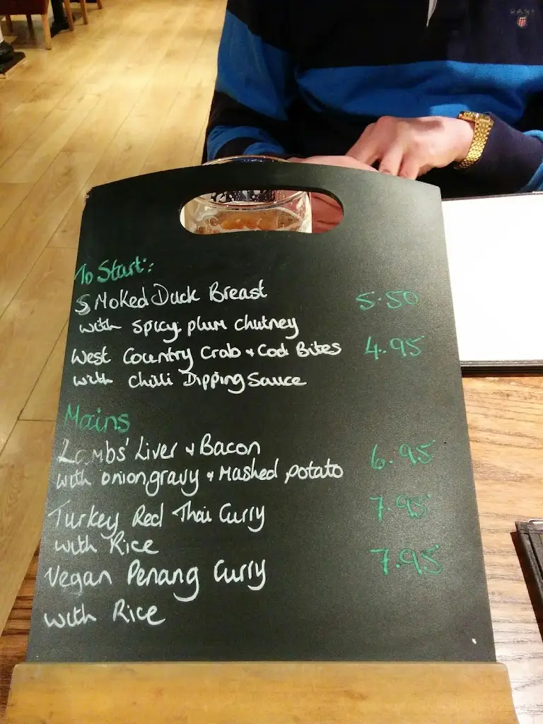 Menu_Pack o' Cards Inn_Combe Martin_image_2