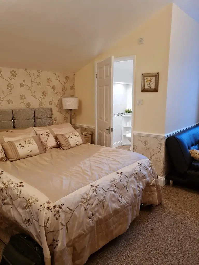 Pack o' Cards Inn_Combe Martin_slider_image_2