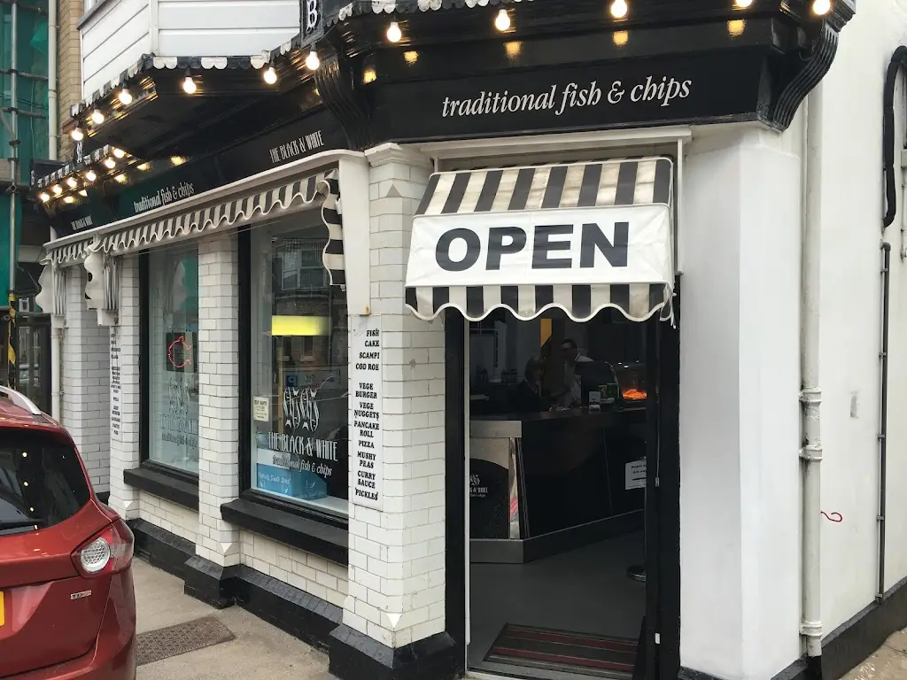 The Black & White restaurant in Combe Martin