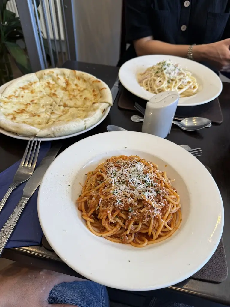 Lewis Peake_Giovanni & Luca_Combe Martin_review