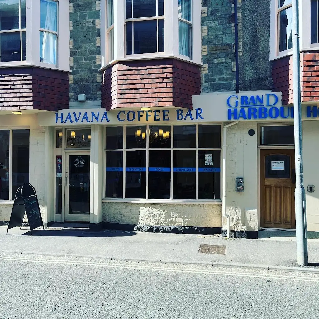 The Capstone Restaurant_Combe Martin_slider_image_1