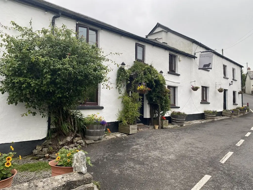 The Black Venus Inn_Combe Martin_slider_image_3