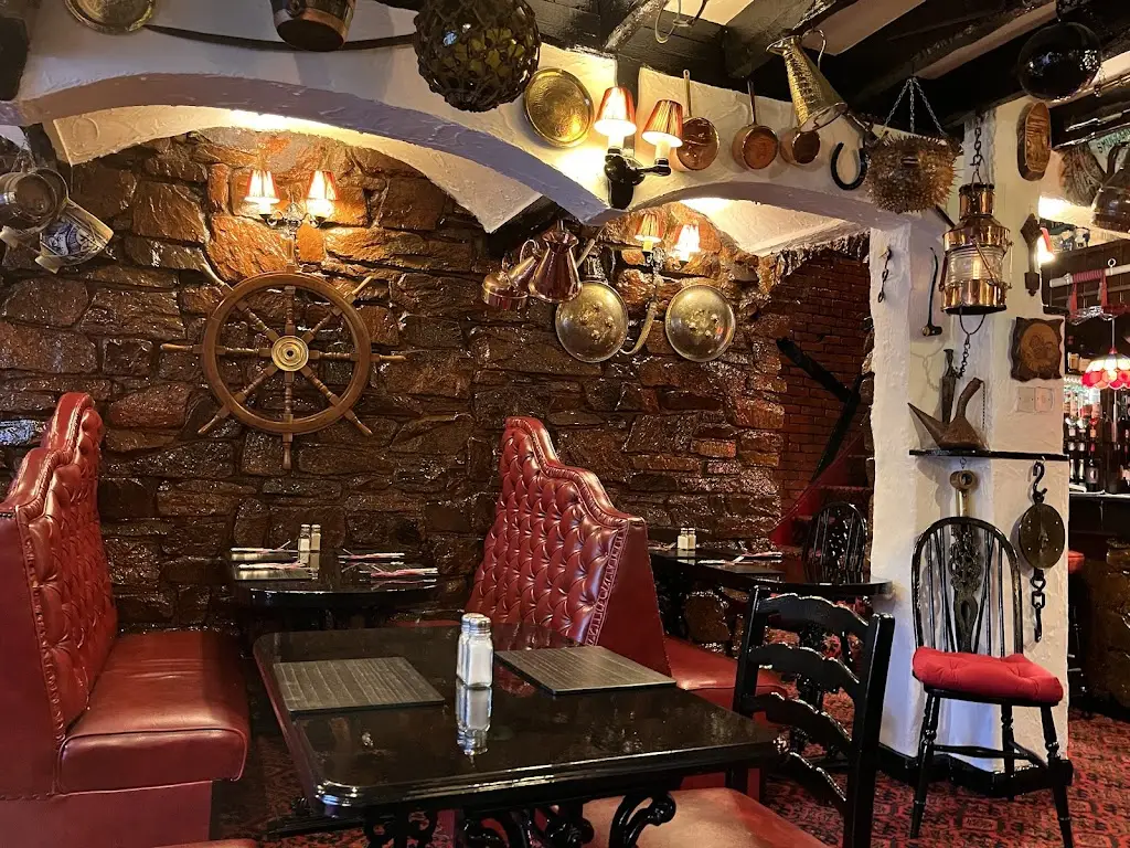 The Smugglers Restaurant_Combe Martin_slider_image_3