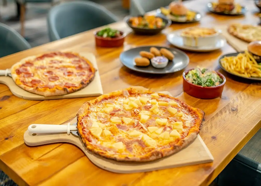 Monkey Puzzle Restaurant_Combe Martin_slider_image_3