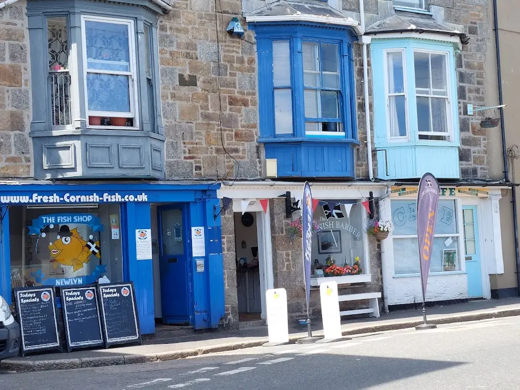 Mackerel Sky Seafood Bar restaurant in Cornwall