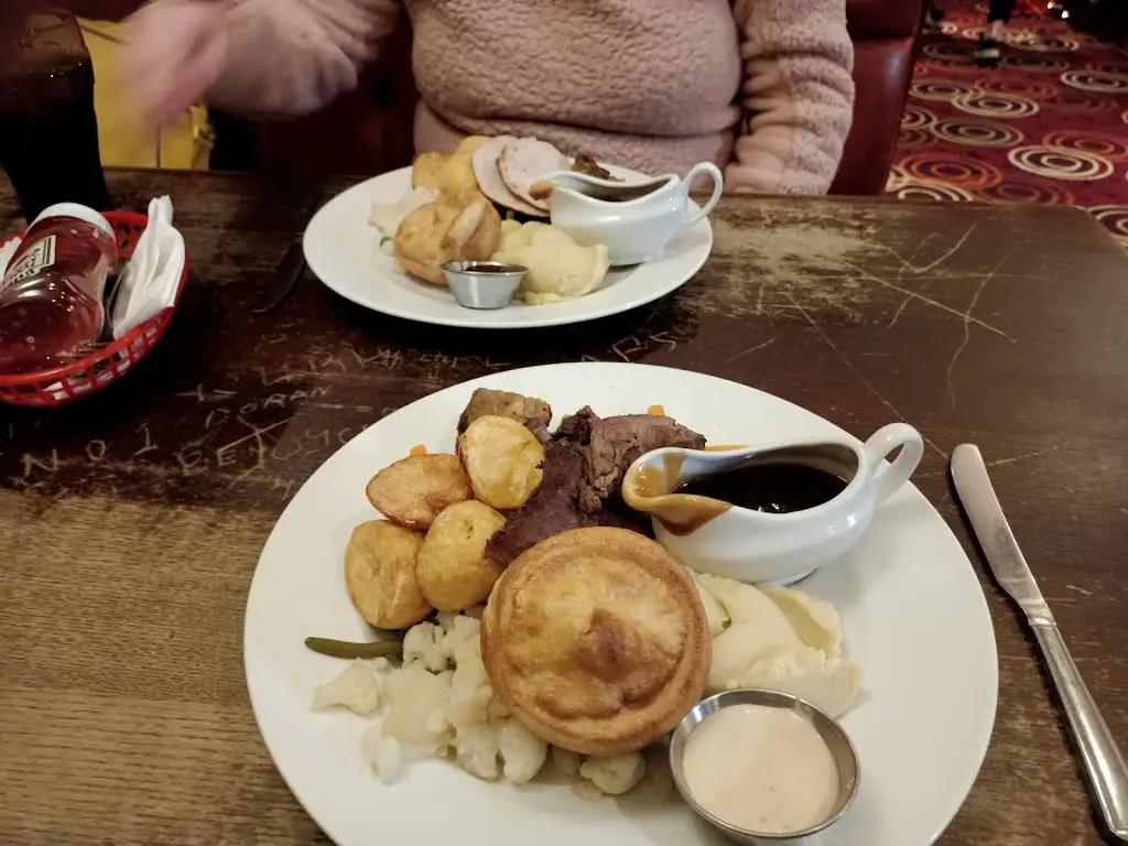 Menu_Chequered Flag_Corby_image_7