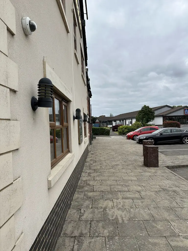 Darren A. Smith_Chequered Flag_Corby_review