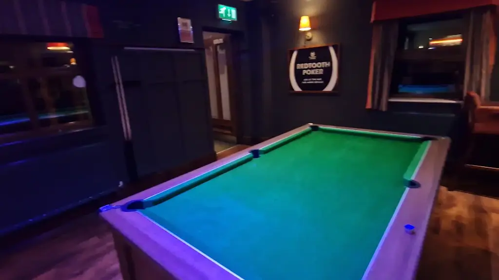 Chequered Flag_Corby_slider_image_2