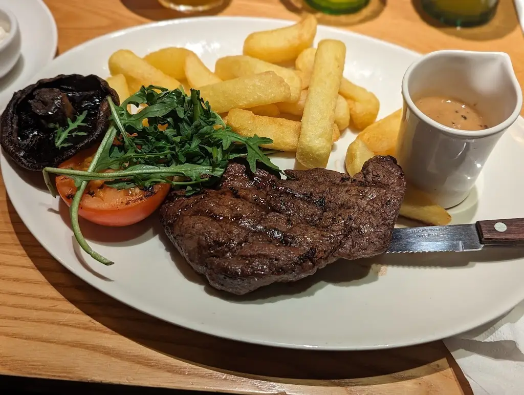 Menu_Oakley Hay Beefeater_Corby_image_5