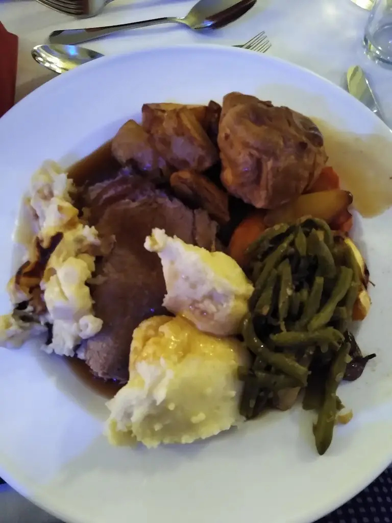 Claire_The Manor Restaurant_Corby_review