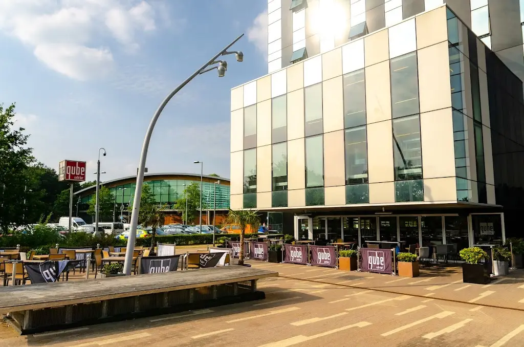 Mat Kantowski_Qube_Corby_review