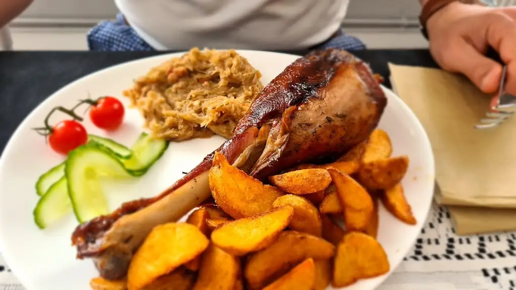 KaydaBistro 7_Corby_slider_image_3