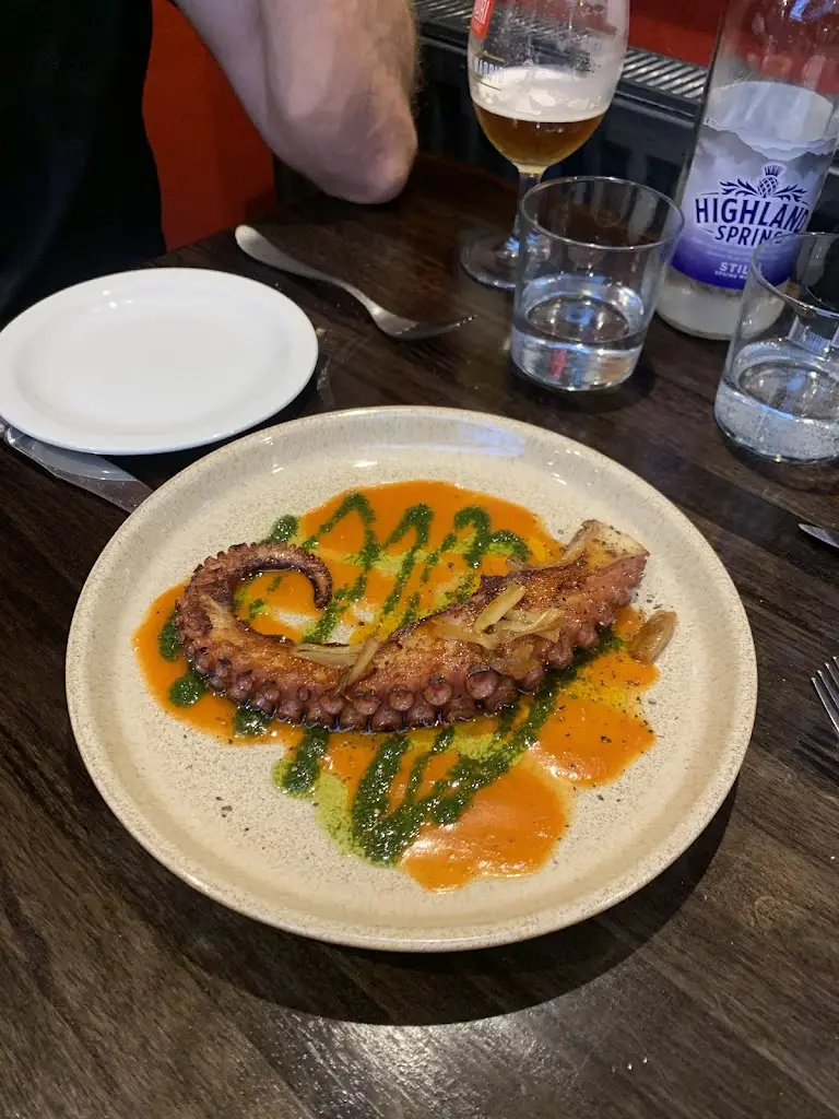 Maria Morris_Hispania Ashby_Ashby de la Zouch_review