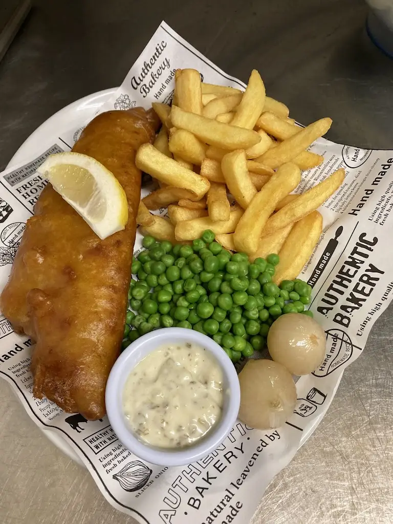 Rose and Crown_Copplestone_slider_image_2