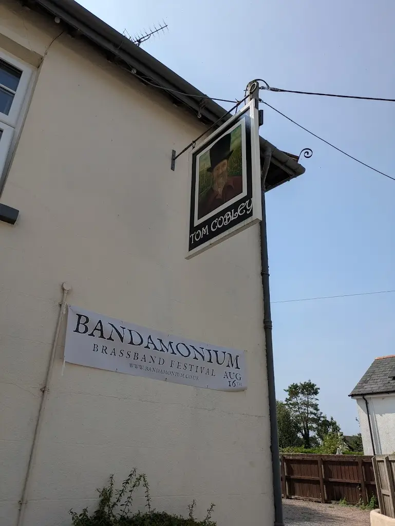 Philip King_Tom Cobley Tavern_Copplestone_review