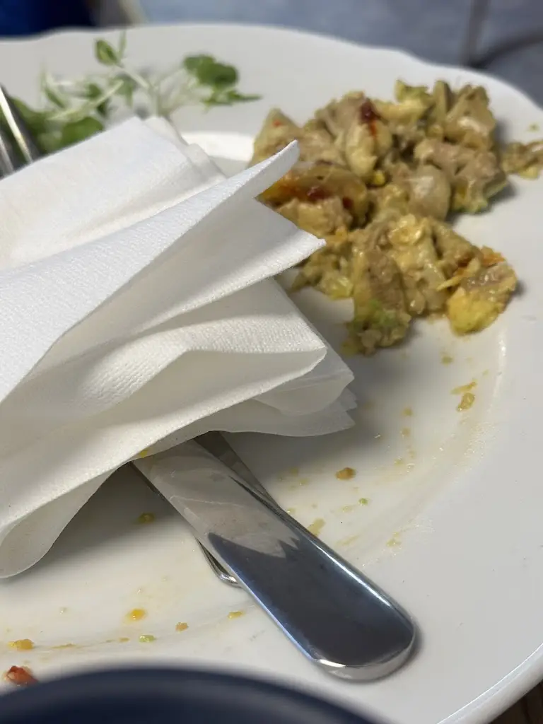 Sarah Westcott_Coco’s Devon_Copplestone_review