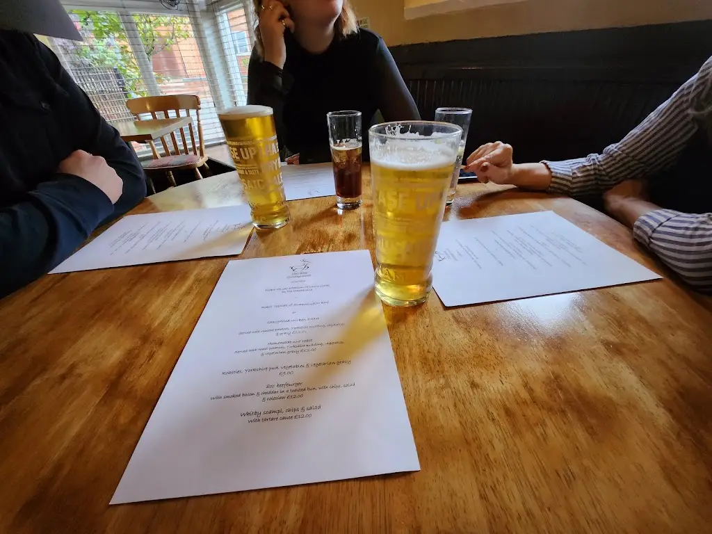 Mick Smithson_Harte of Costessey_Costessey_review