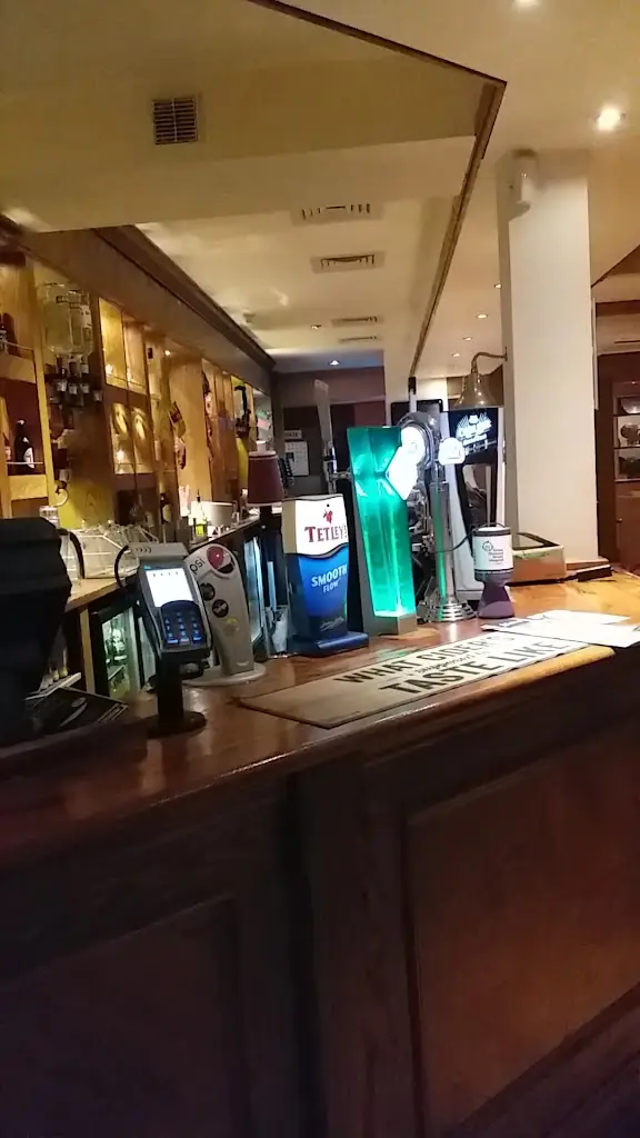 Showground Table Table_Costessey_slider_image_2